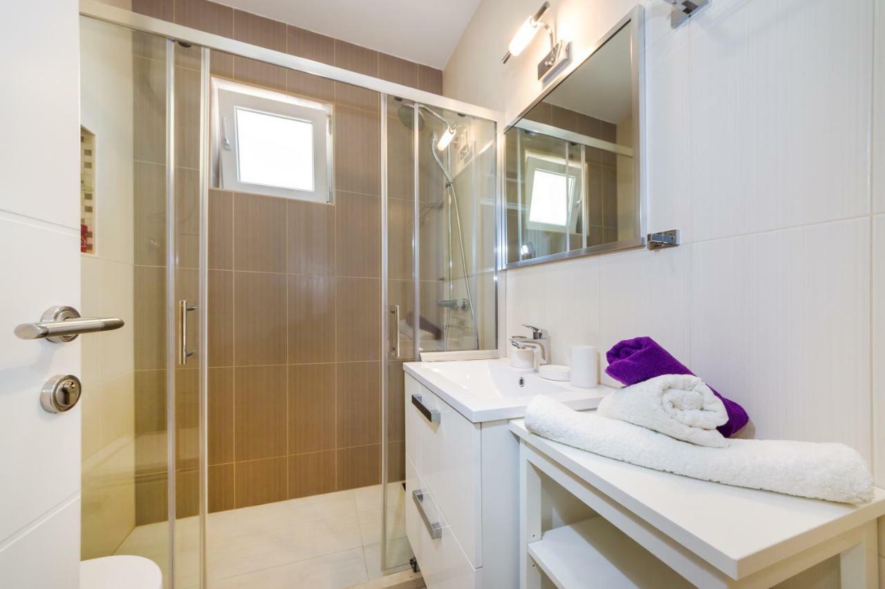Apartment Tonka ซาดาร์ ภายนอก รูปภาพ